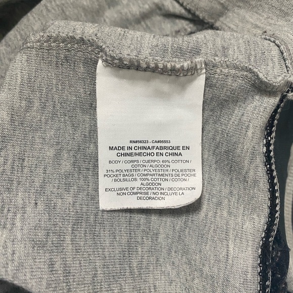 Women’s Nike Tech Fleece
Funnel Hoodie Pullover Sweatshirt Gray & Black Size M - Picture 5 of 10